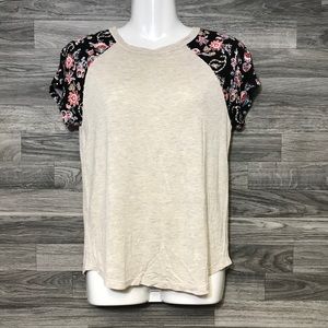 Soul Cake Cream Print Sleeve Top